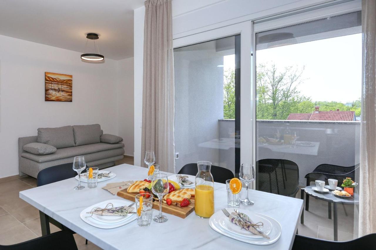 Apartments Bonaca With Jacuzzi Privlaka  Exteriér fotografie