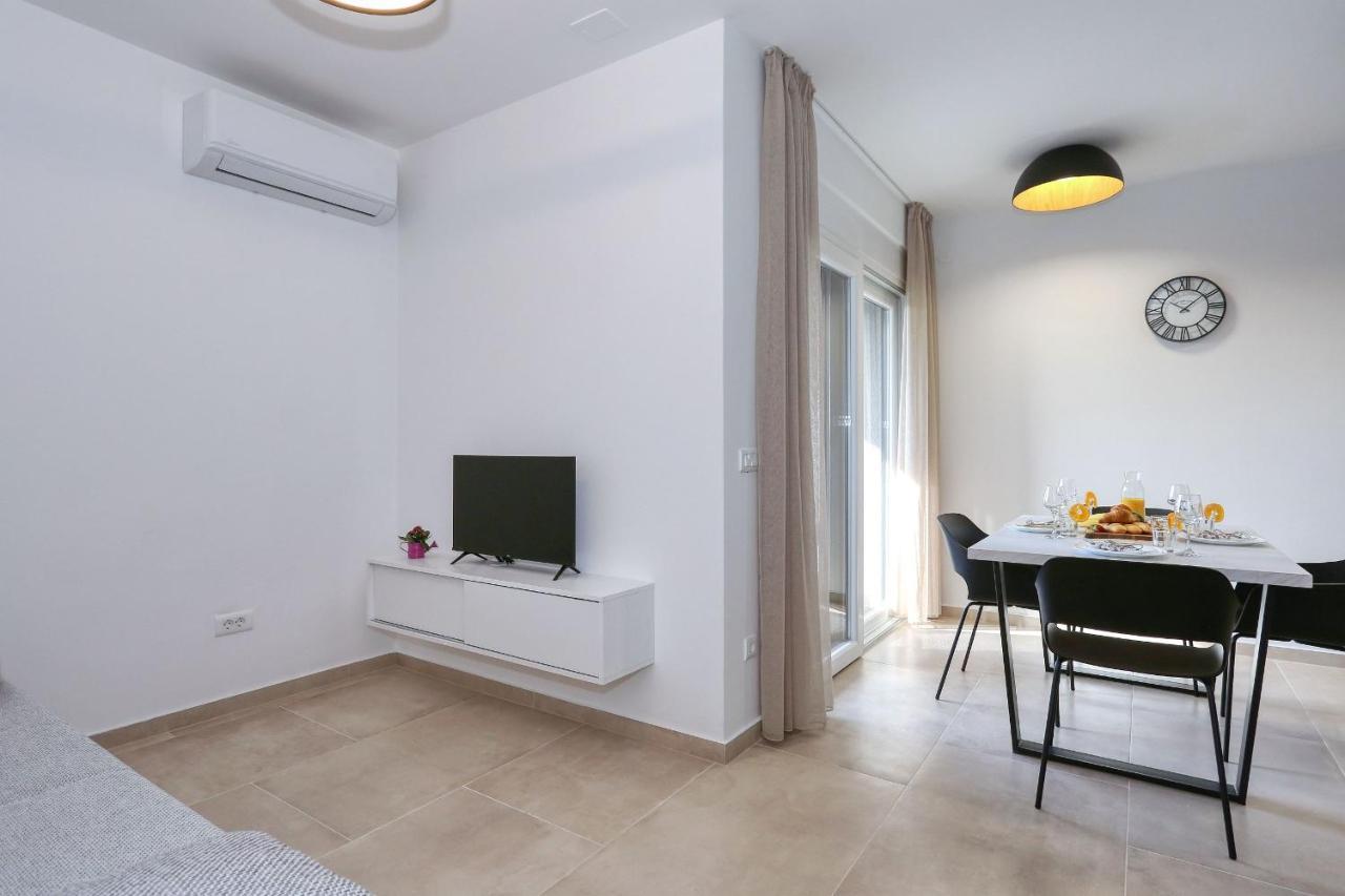 Apartments Bonaca With Jacuzzi Privlaka  Exteriér fotografie