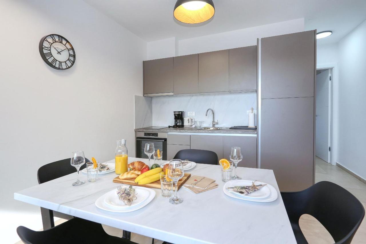 Apartments Bonaca With Jacuzzi Privlaka  Exteriér fotografie