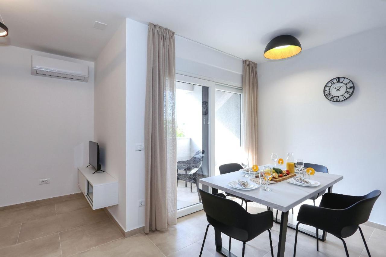 Apartments Bonaca With Jacuzzi Privlaka  Exteriér fotografie