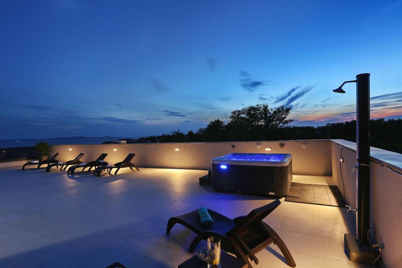 Apartments Bonaca With Jacuzzi Privlaka  Exteriér fotografie